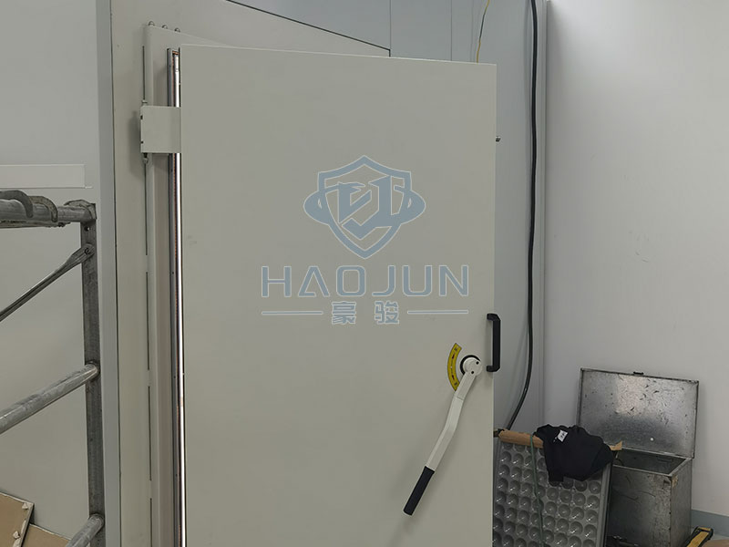 电磁手动屏蔽门